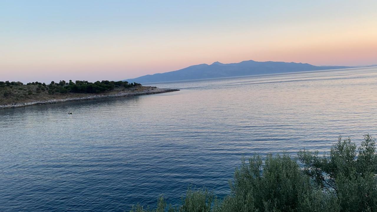 Fabeno Villa Sarandë Buitenkant foto