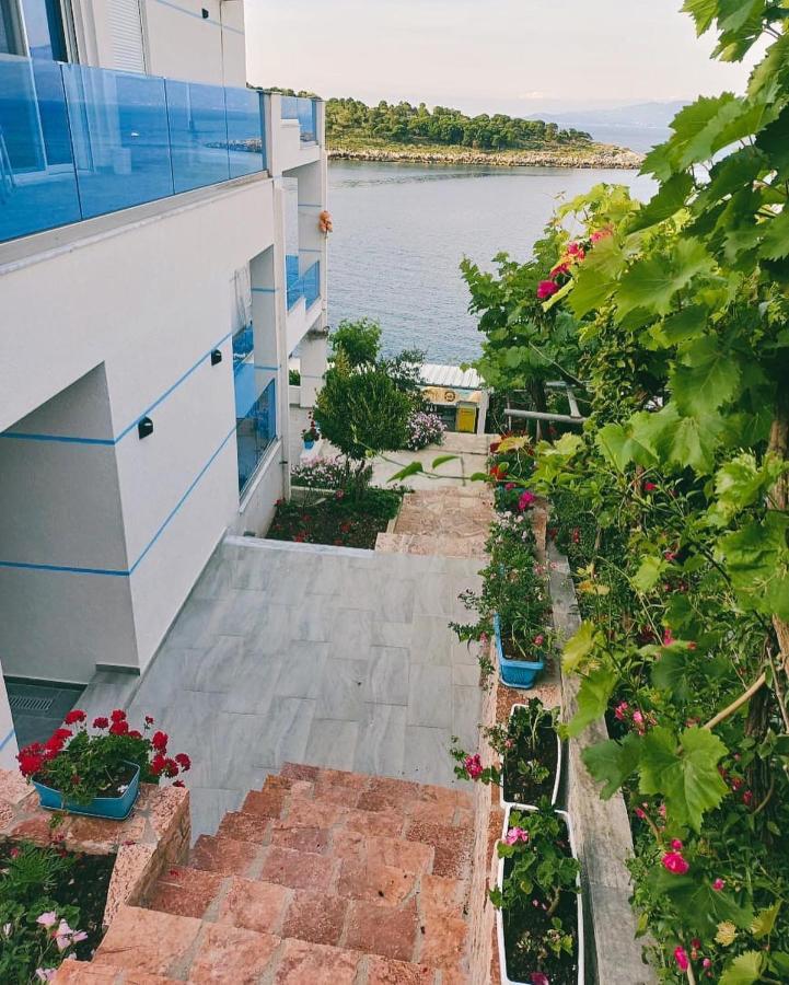 Fabeno Villa Sarandë Buitenkant foto